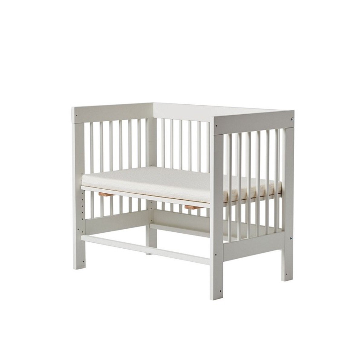 Baby cot to bed parents Basic banaby.co.uk
