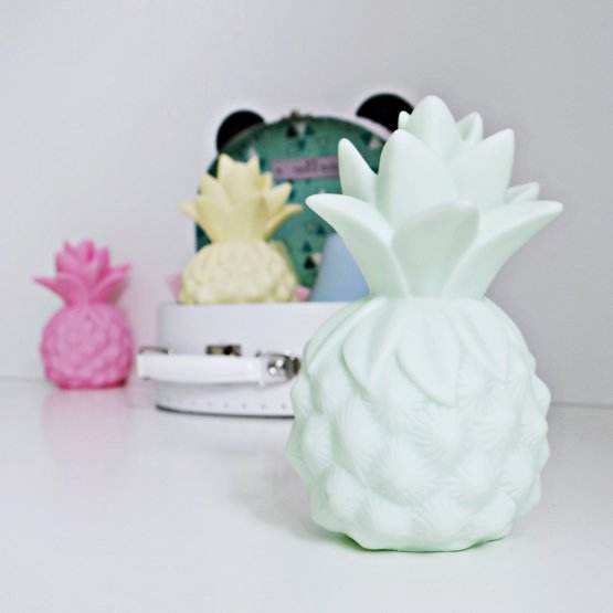 Kids' LED lamp Pineapple - different colors