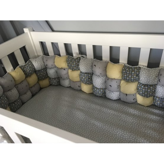 Cushion to cribs - gray-yellow
